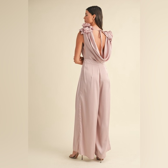 31. MABLE 🛑at cost Rose Jumpsuit Elegant Plunge mauve Silky Cowl Neck Sleeveless - Picture 5 of 5